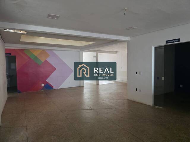 #84 - Sala para Locação em Conceição do Mato Dentro - MG